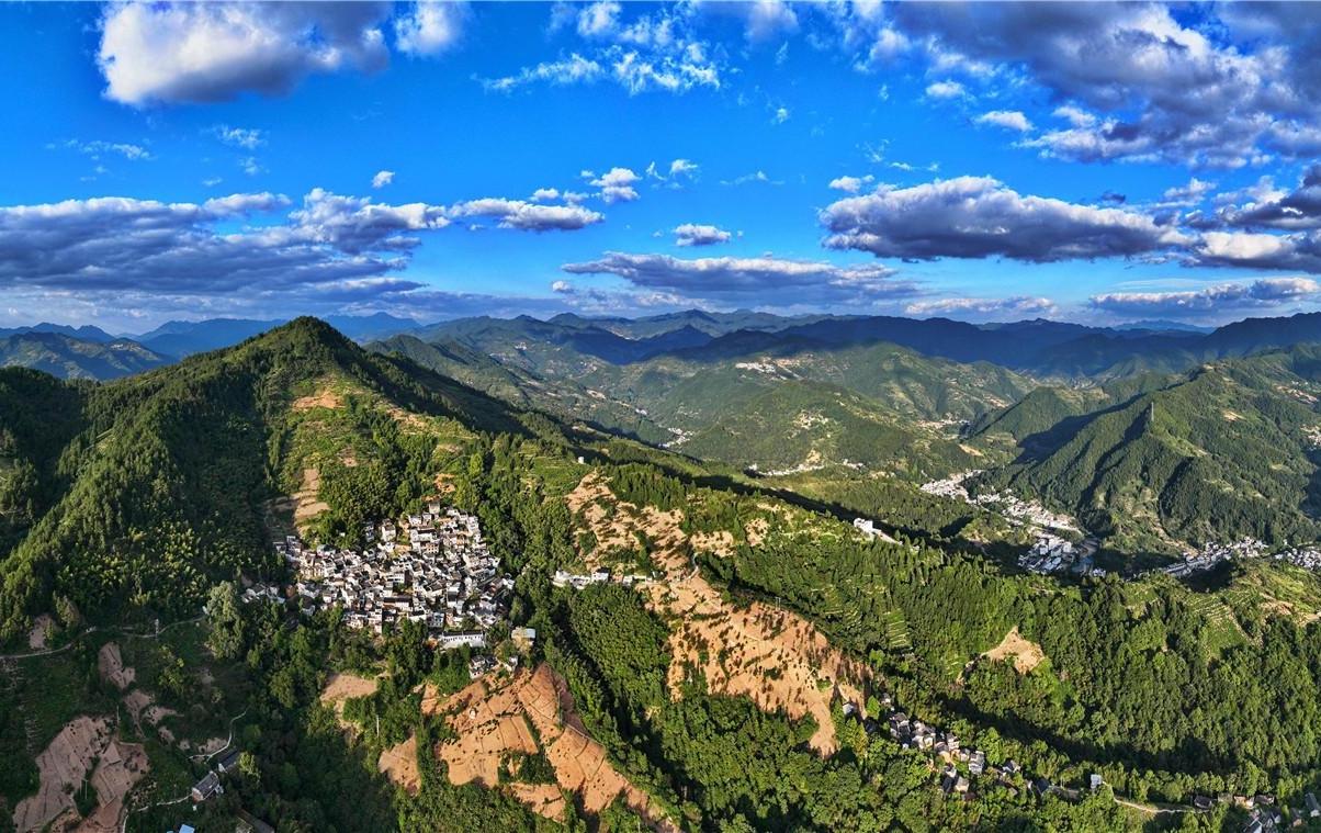 山村如畫